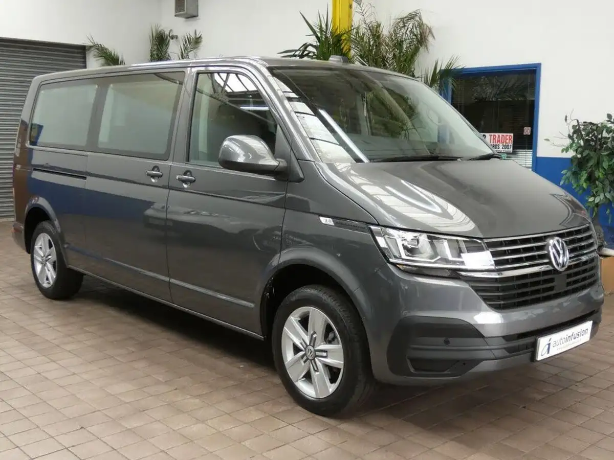 2021-volkswagen-transporter-shuttle-20tdi-t32-se-bmt-lwb-150ps-eu6dt-e-dsg-big-13