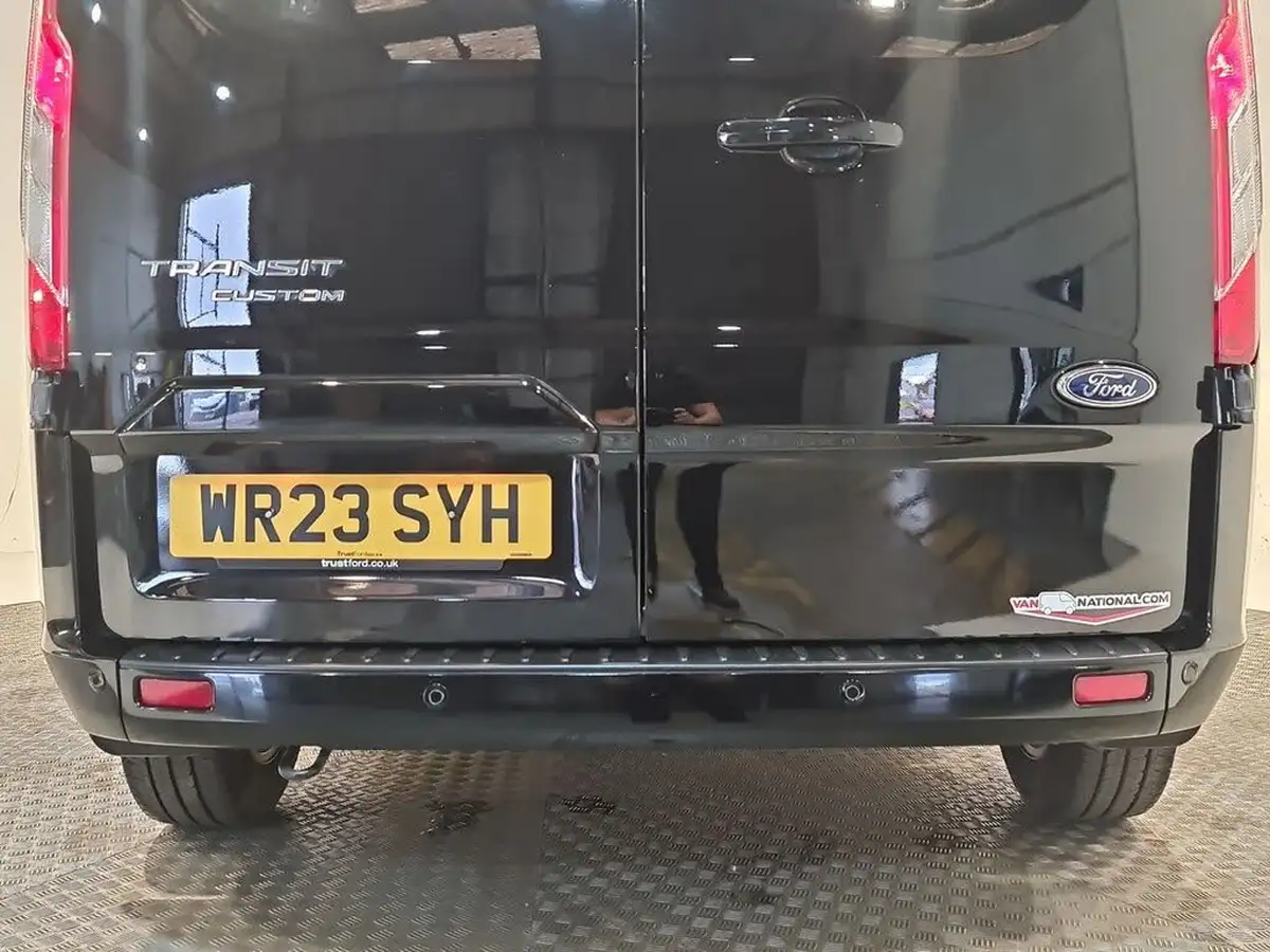 2023-ford-transit-custom-20tdci-340-l1h1-limited-170pseu6dt-auto-big-27