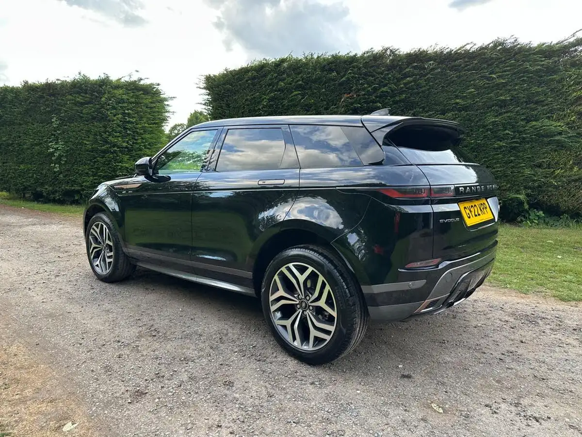 2022-land-rover-range-rover-evoque-20-d200-r-dynamic-hse-big-6