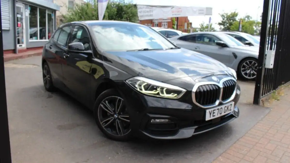 2020-bmw-1-series-big-0