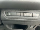 2015-peugeot-208-12-style-puretech-3d-small-28