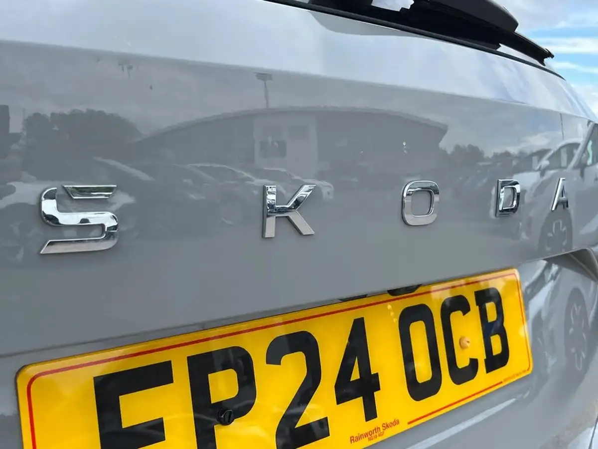 2024-skoda-karoq-15-tsi-se-l-dsg-big-25