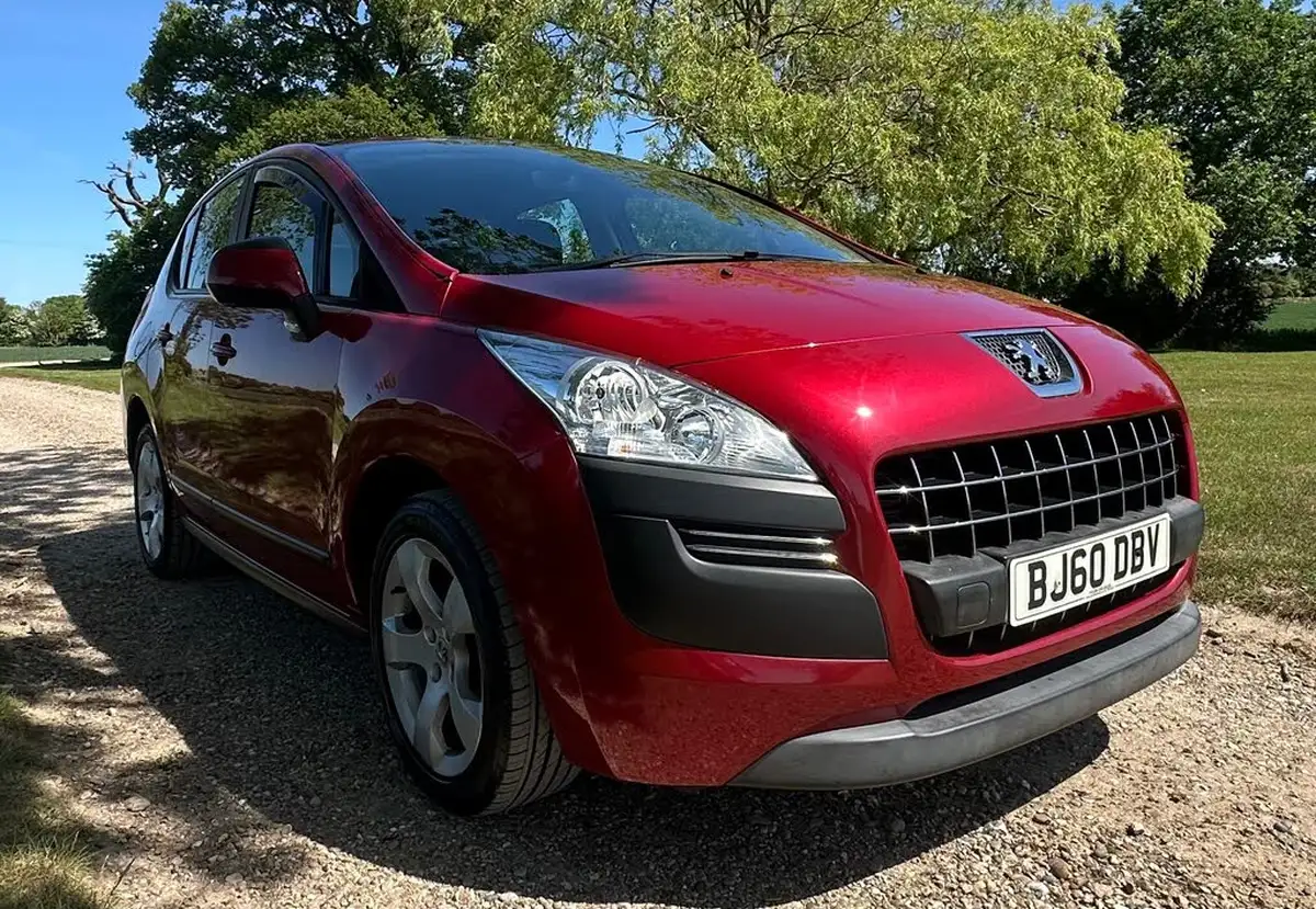 2011-peugeot-3008-crossover-16td-active-16hdi-112bhp-big-1