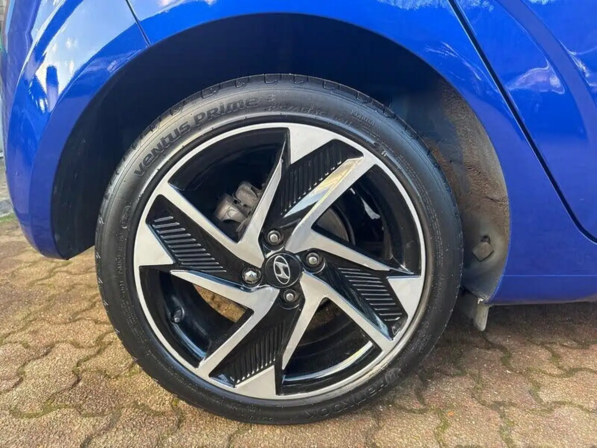2021-hyundai-i10-10-premium-big-30