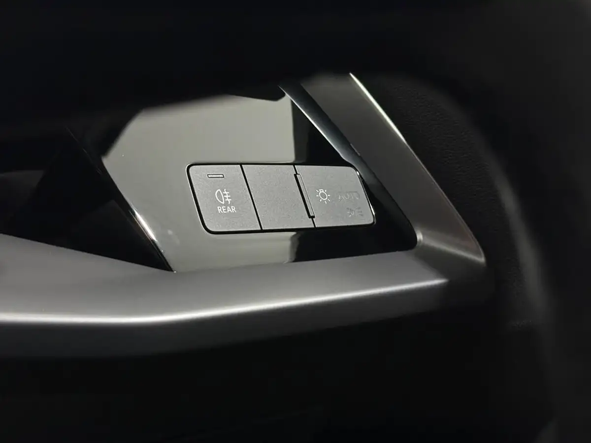 2023-audi-a3-10-30-tfsi-technik-big-16