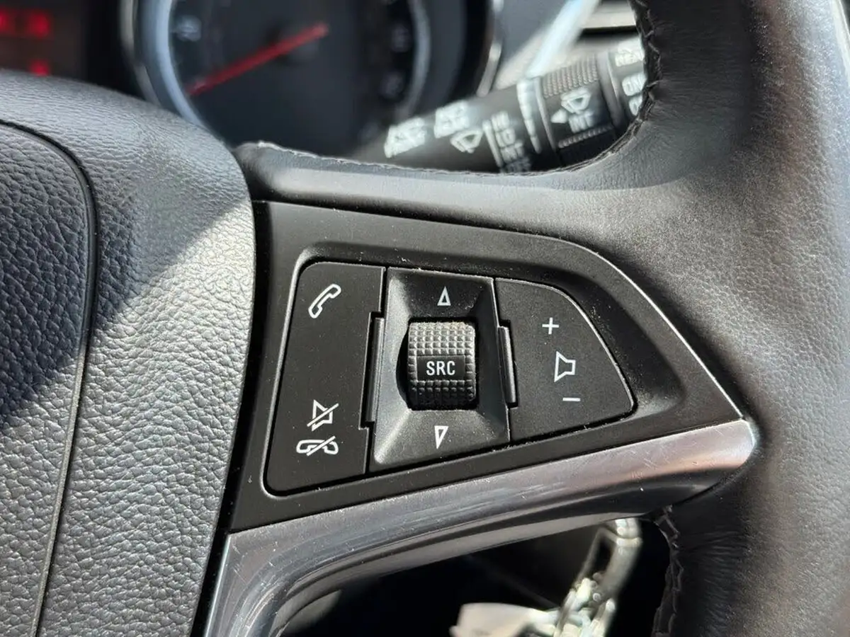 2014-vauxhall-mokka-17cdti-se-fwd-auto-big-31