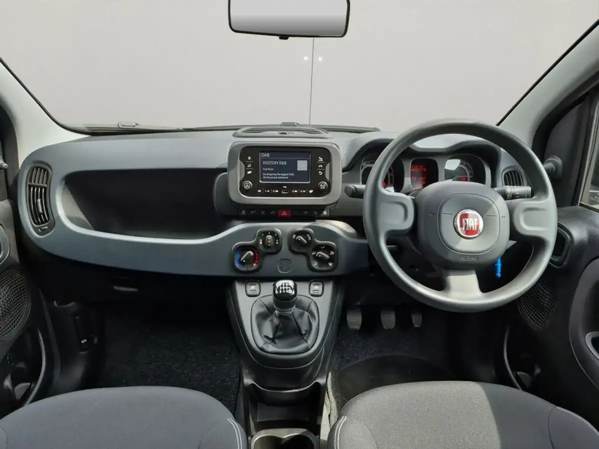 2023-fiat-panda-10-big-4