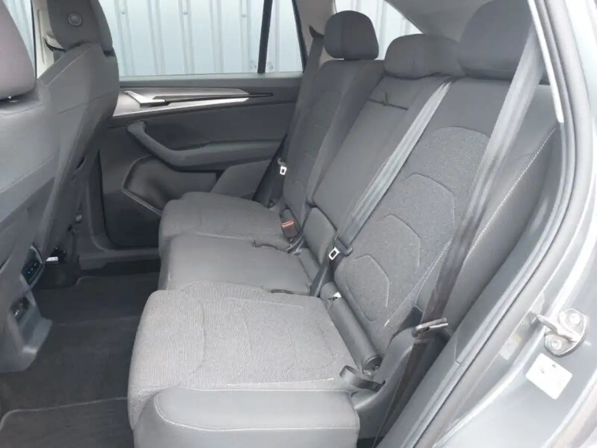 2024-skoda-kodiaq-15-tsi-se-204ps-iv-5-dsg-big-5