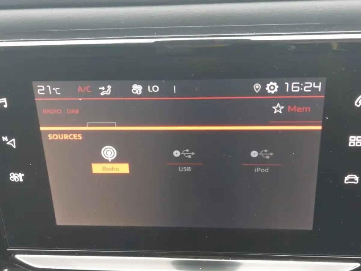 2022-citroen-c3-12-puretech-c-series-edition-83ps-ss-big-12