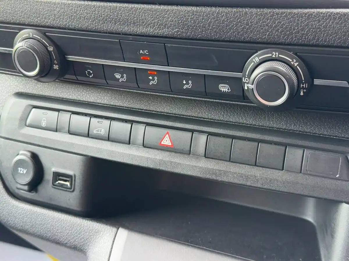 2023-citroen-dispatch-15bluehdi-enterprise-edition-xl-big-28