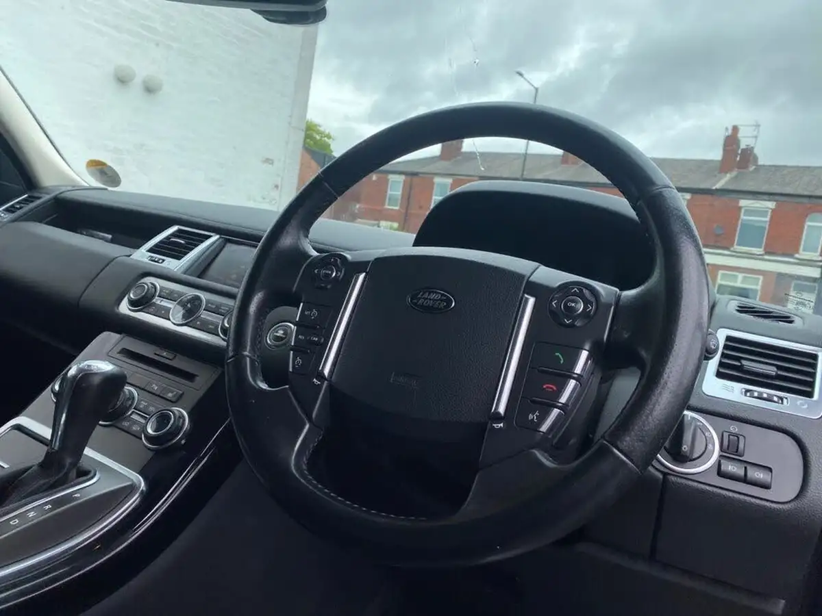 2011-land-rover-range-rover-sport-30td-hse-big-14