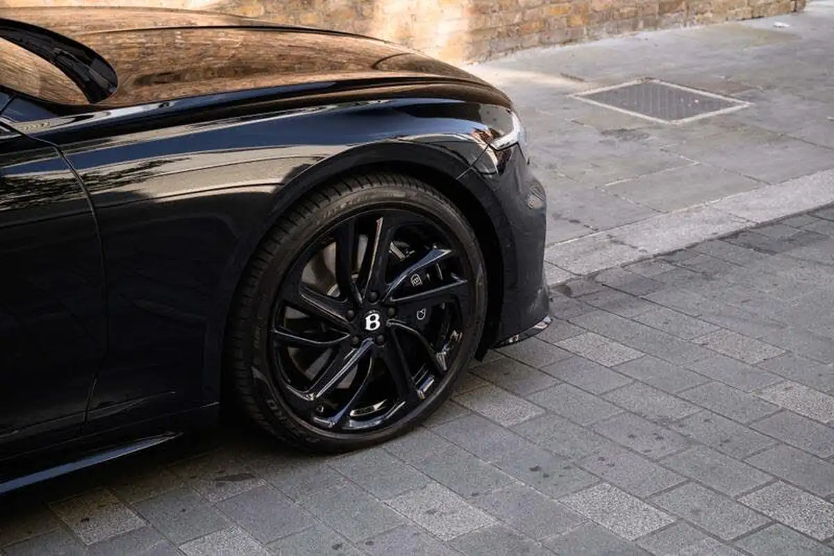 2024-bentley-continental-big-25