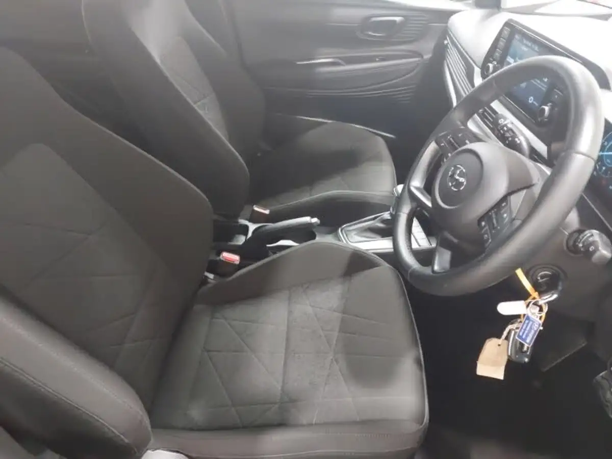 2023-hyundai-bayon-10-t-gdi-se-connect-dct-big-18
