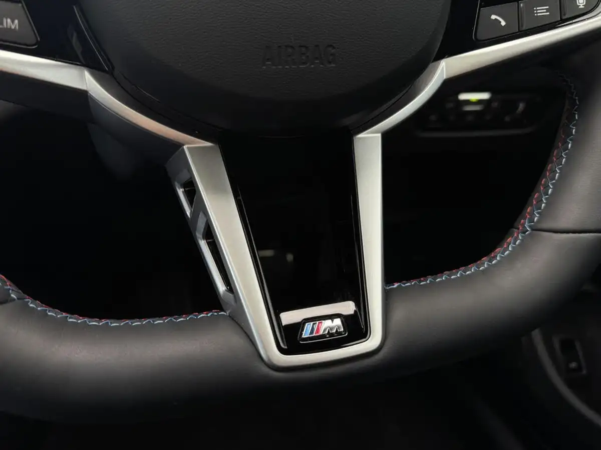 2025-bmw-i4-e-m50-big-68
