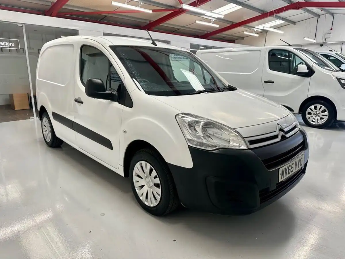 2015-citroen-berlingo-16td-l1625-enterprise-special-edition-panel-big-11