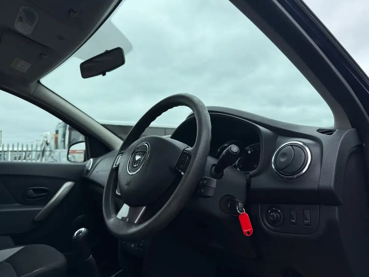 2016-dacia-sandero-stepway-09-tce-laureate-big-11
