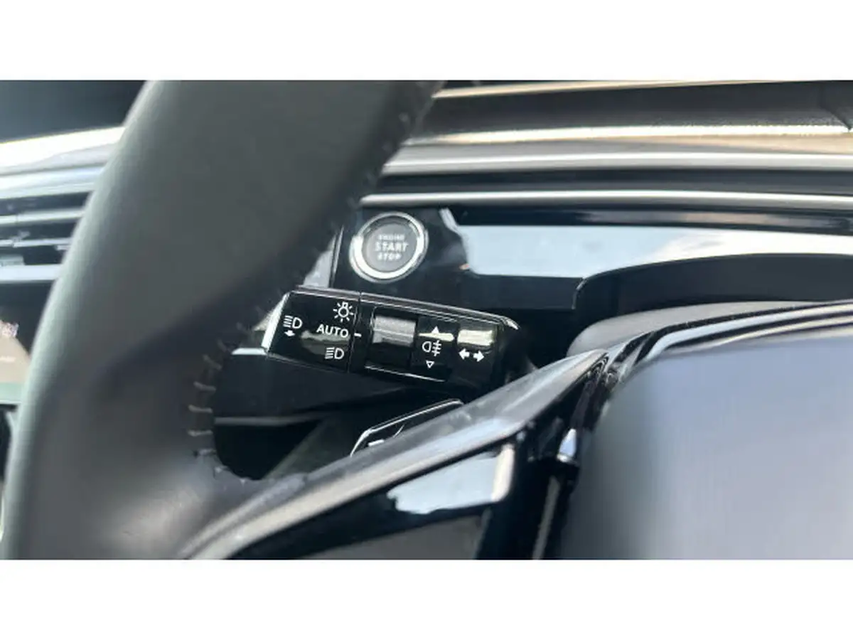 2025-peugeot-3008-suv-12-puretech-allure-136ps-hybrid-e-dsc6-big-41