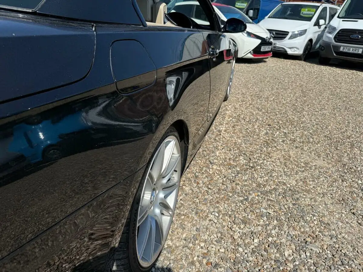2009-bmw-3-series-20td-320d-m-sport-convertible-2d-big-31