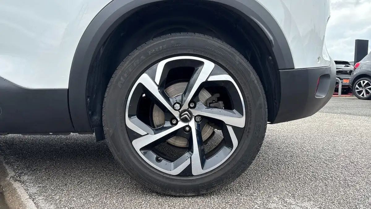 2021-citroen-c5-aircross-12-puretech-shine-big-15