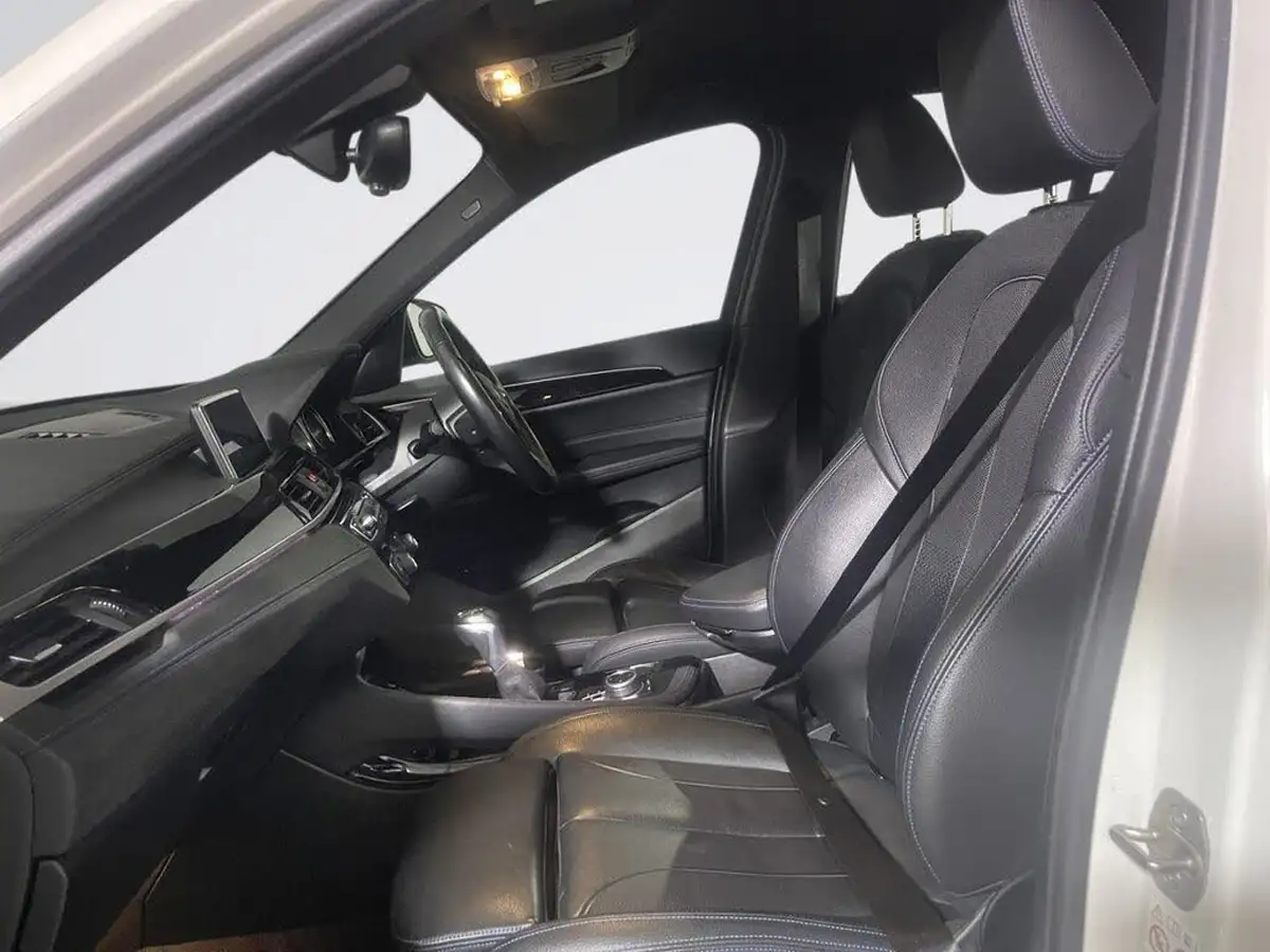 2021-bmw-x1-15-xdrive-25e-phev-m-sport-big-13