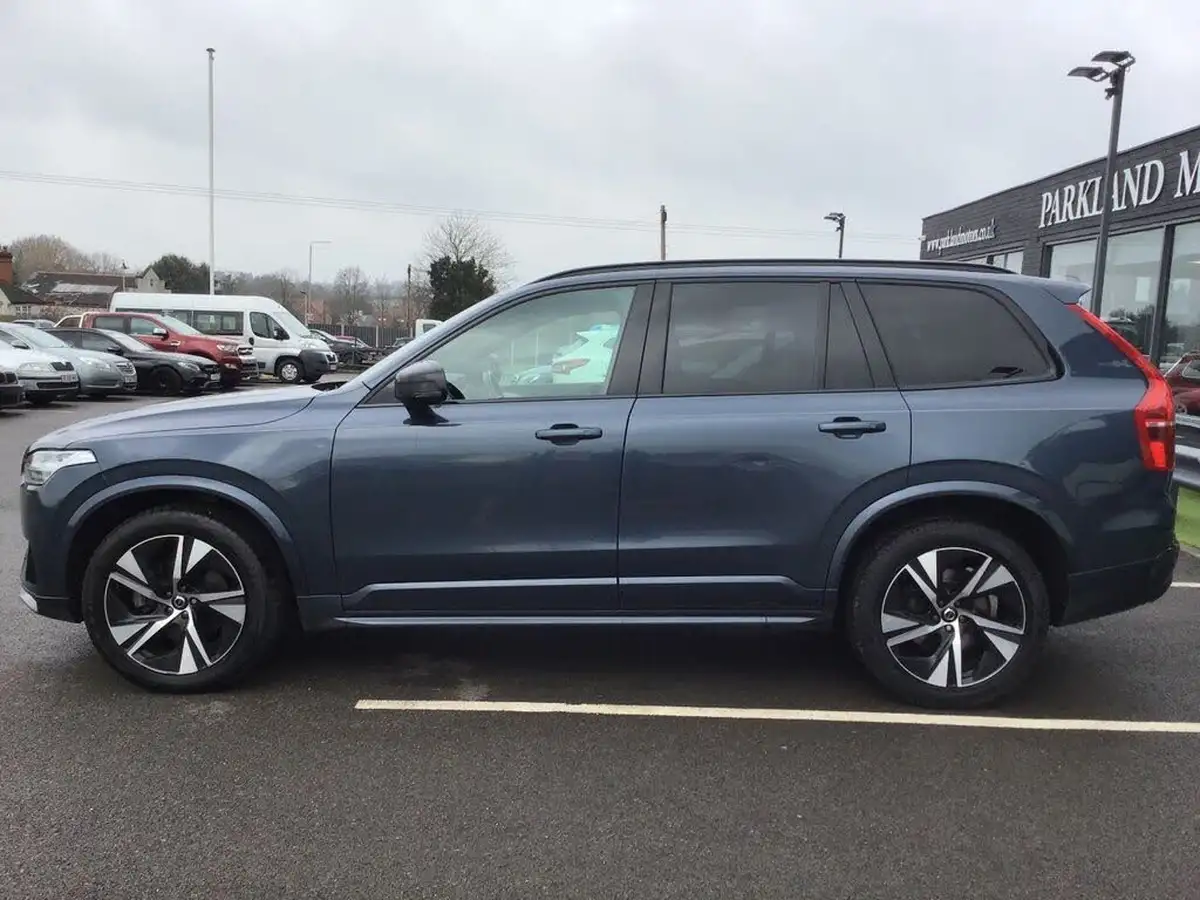 2020-volvo-xc90-20td-b5-r-design-big-3