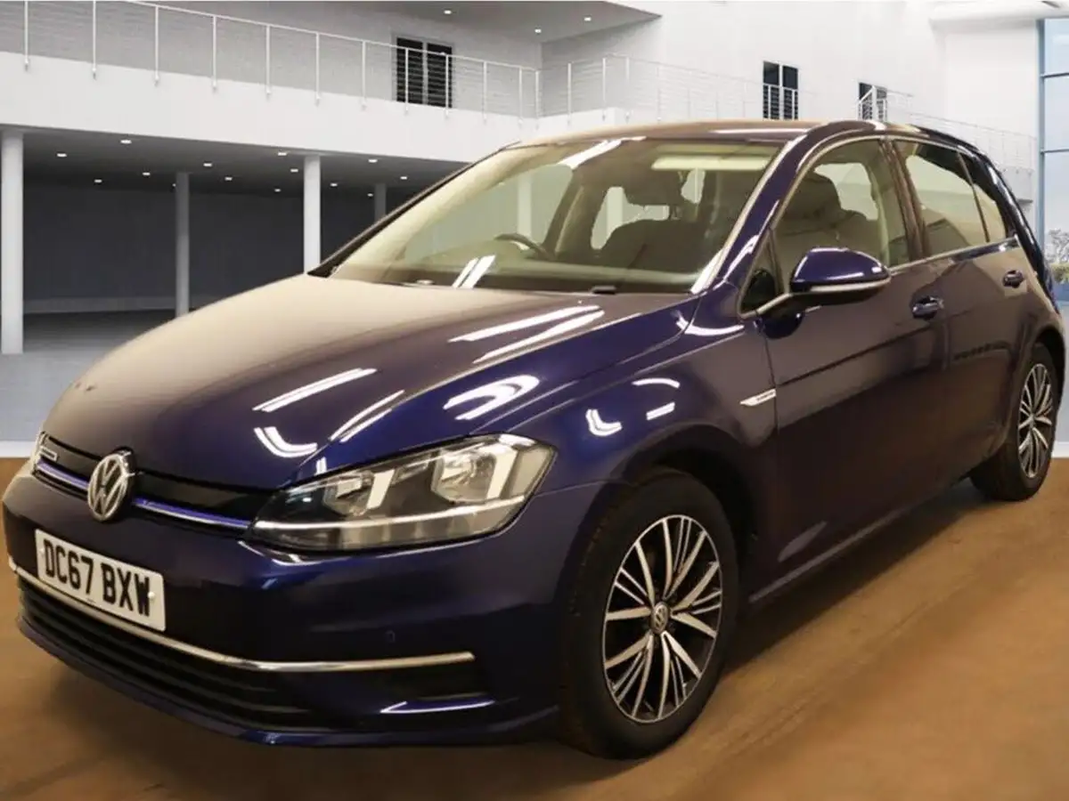 2018-volkswagen-golf-15-tsi-se-nav-130ps-ss-hatchback-5d-big-1
