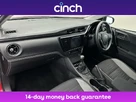 2017-toyota-auris-12t-business-edition-hatchback-small-13