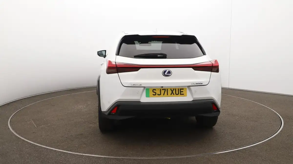2021-lexus-ux-300e-e-ux-big-59