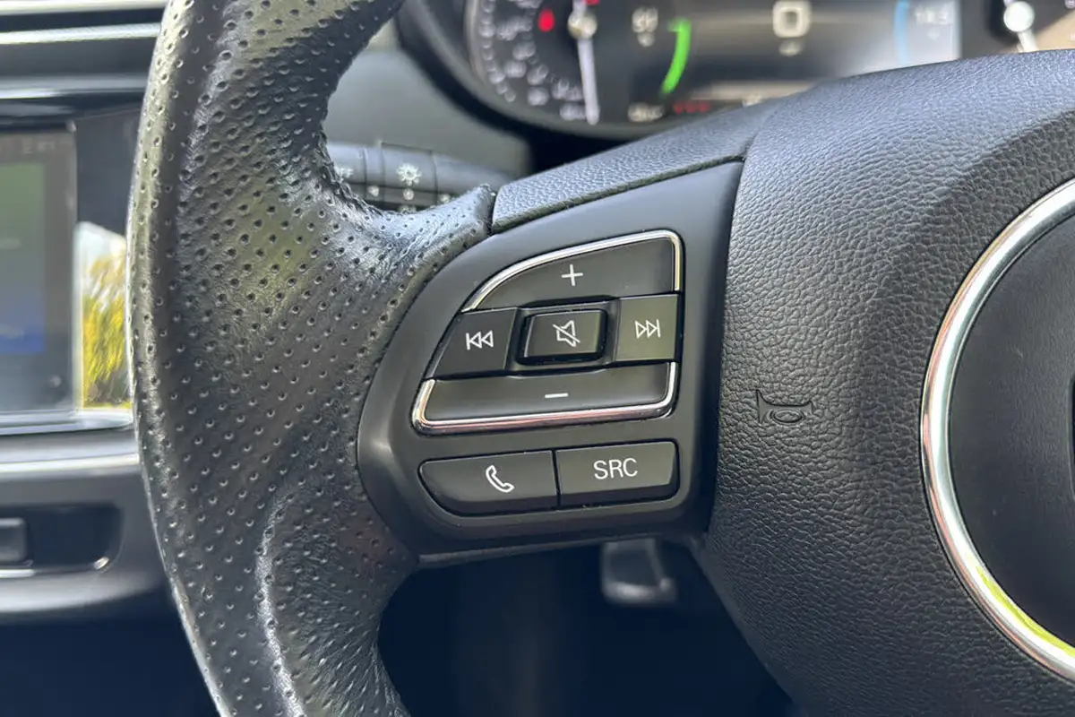 2022-mg-mg5-e-excite-ev-long-range-big-16