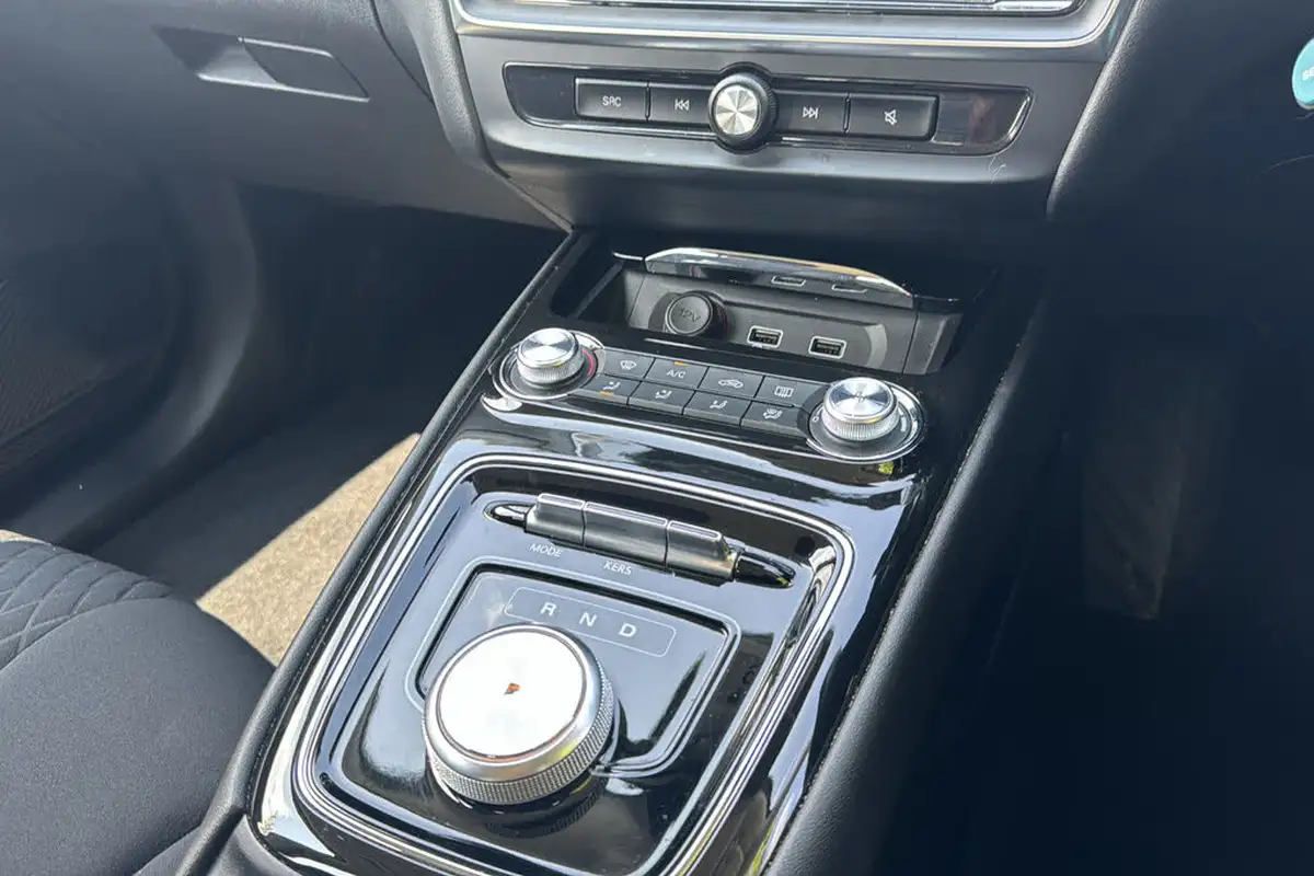 2022-mg-mg5-e-excite-ev-long-range-big-40
