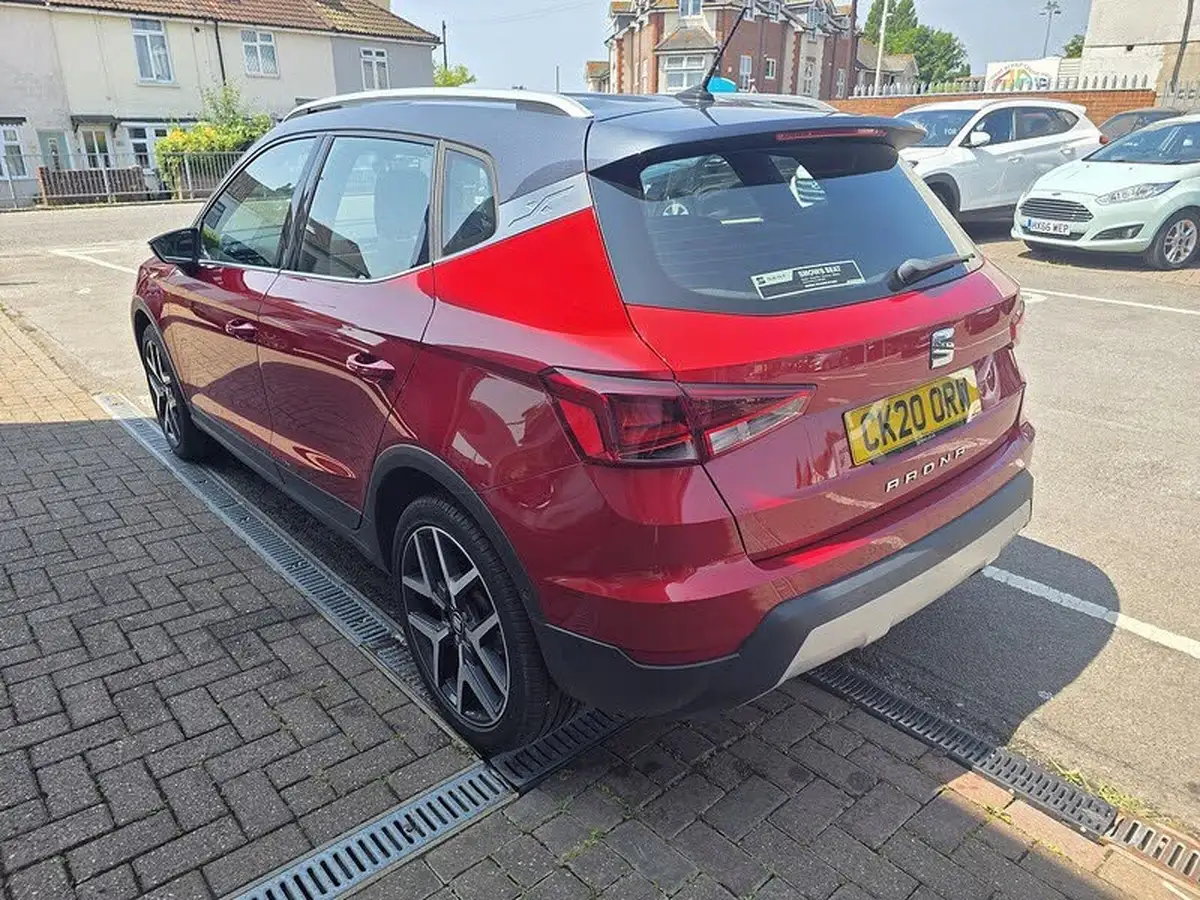 2020-seat-arona-10-tsi-xcellence-lux-115ps-dsg-big-4