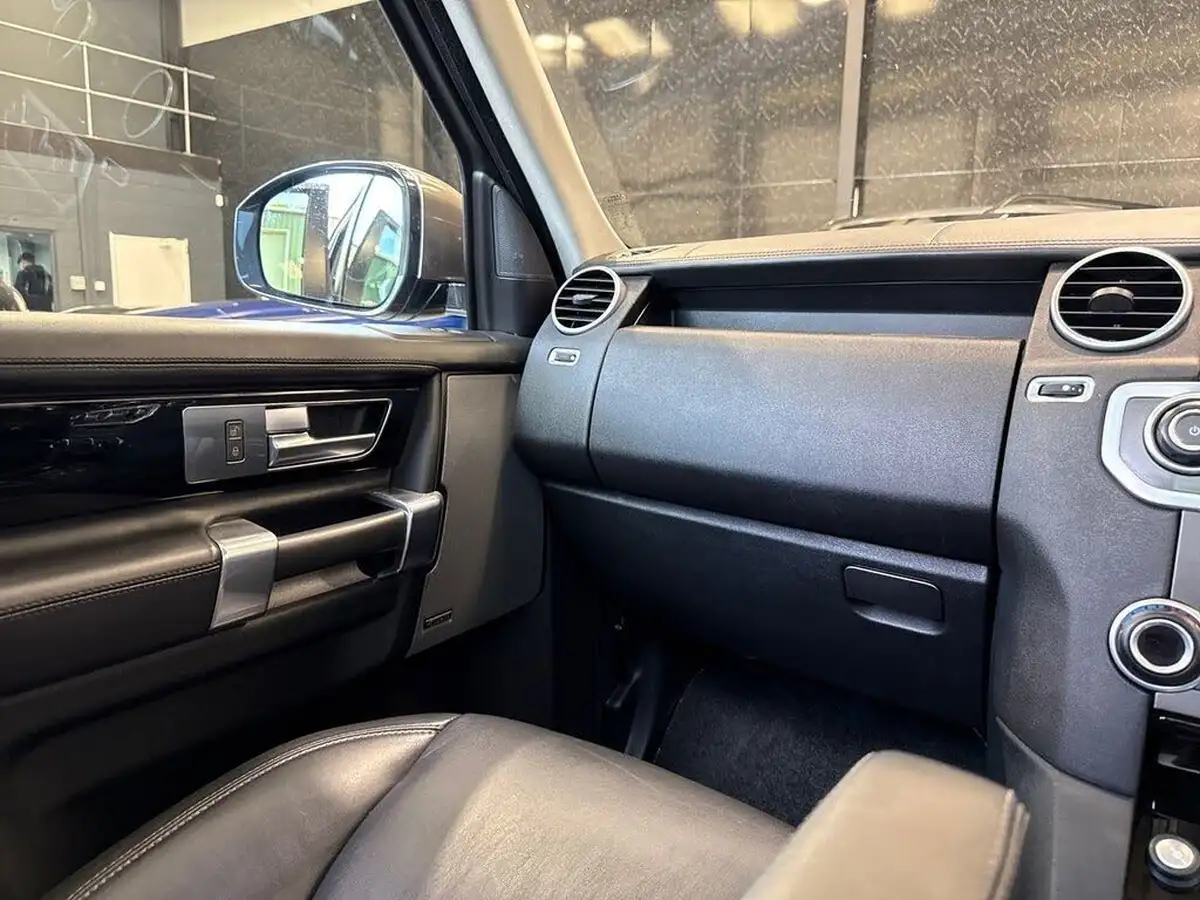 2015-land-rover-discovery-4-30-sd-v6-hse-lux-big-28