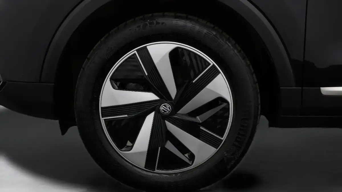 2024-mg-zs-suv-e-se-ev-176ps-big-18