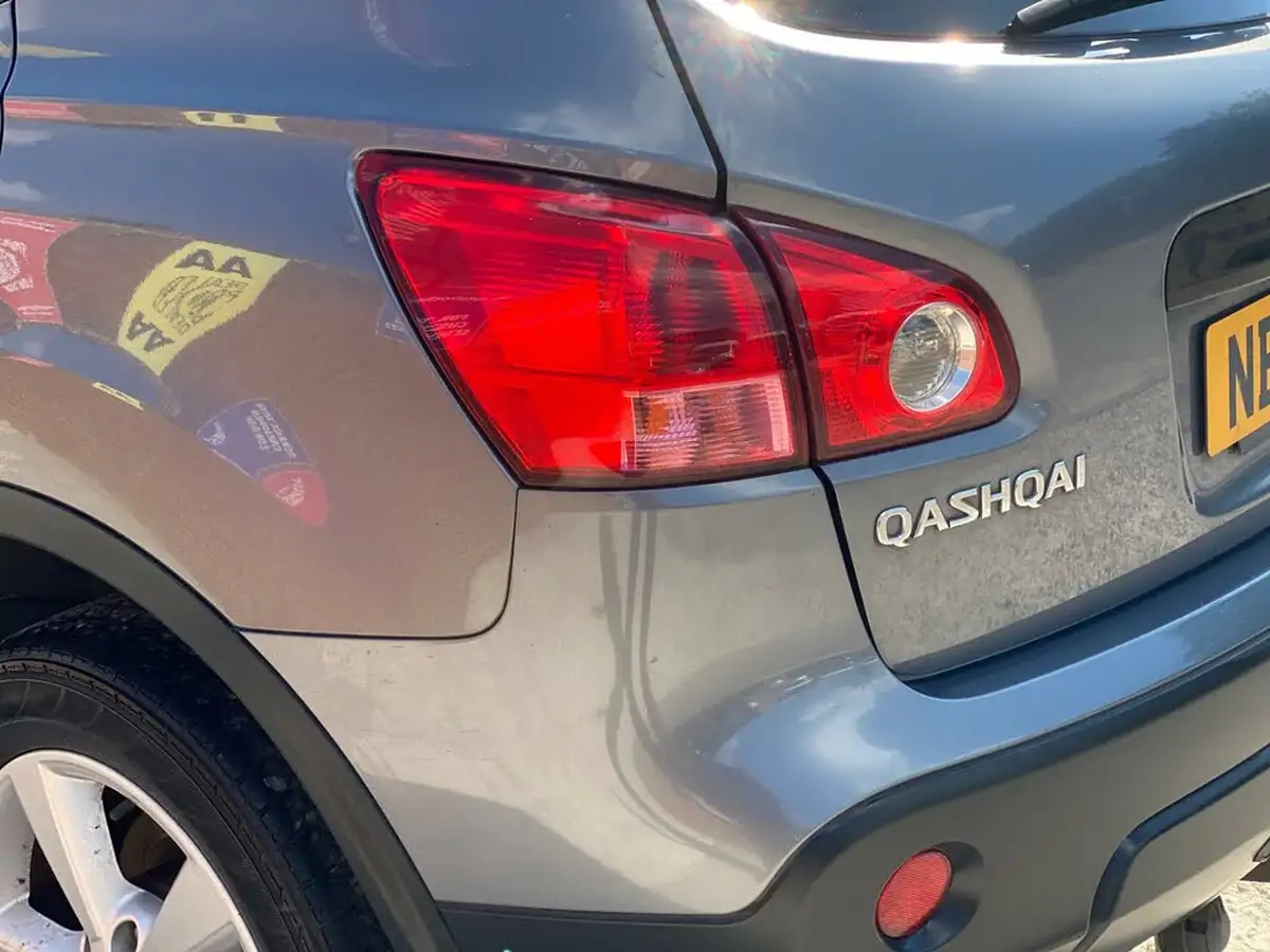 2008-nissan-qashqai-20td-tekna-2wd-big-17