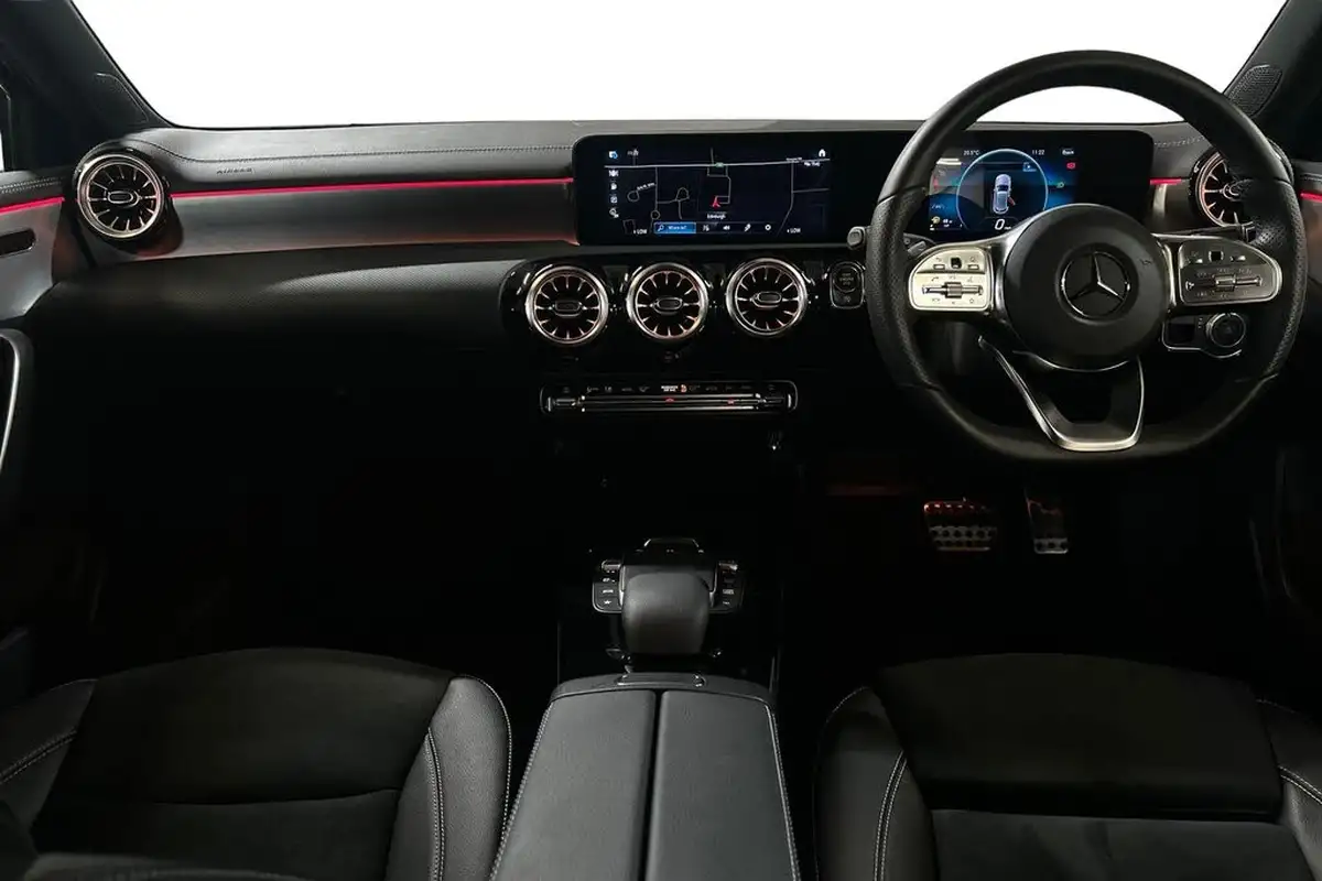 2022-mercedes-benz-a-class-13-a180-amg-line-executive-edition-hatchback-5d-7g-dct-big-4