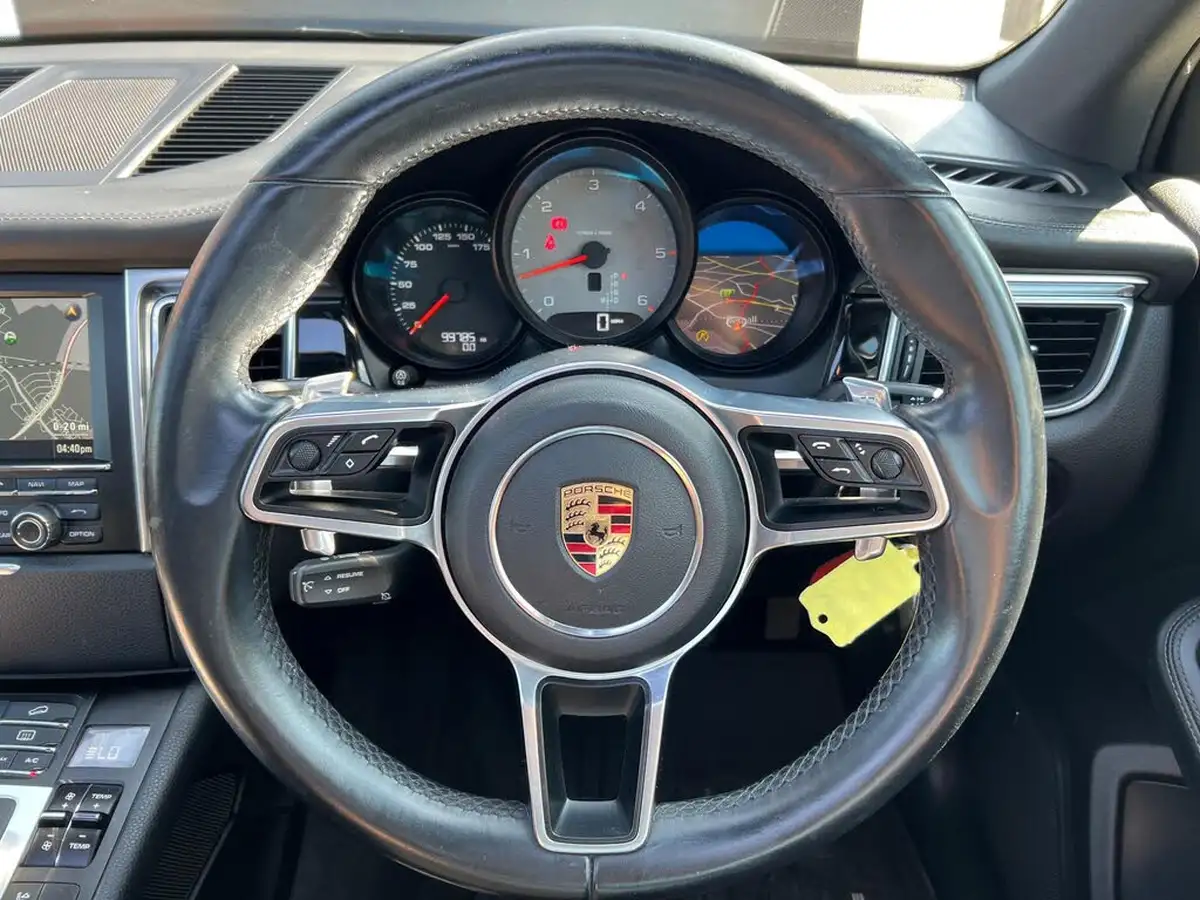 2015-porsche-macan-30td-s-big-74