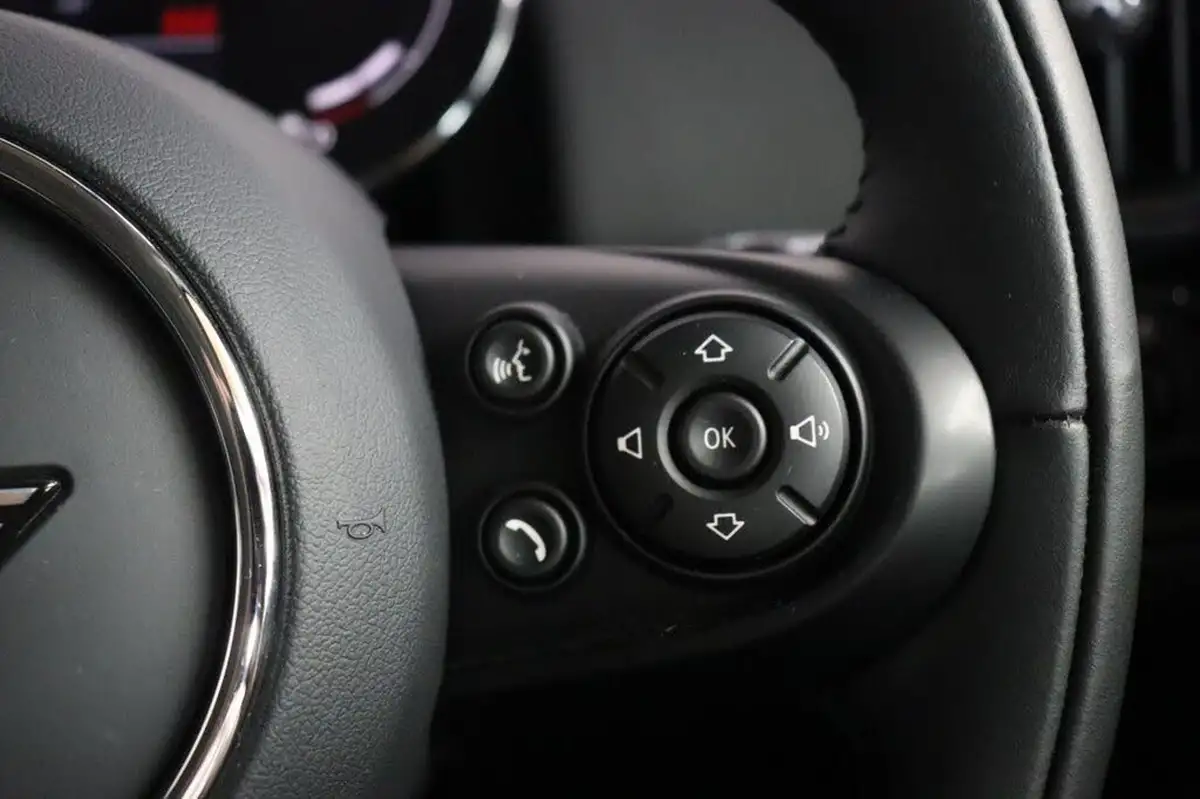 2021-mini-countryman-20-cooper-s-classic-all4-auto-big-24