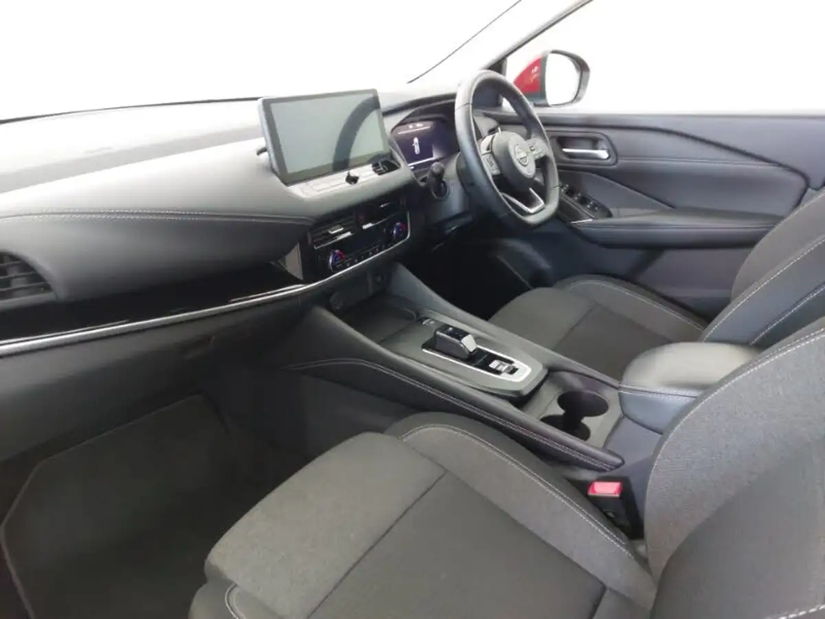 2024-nissan-qashqai-15-n-connecta-big-4