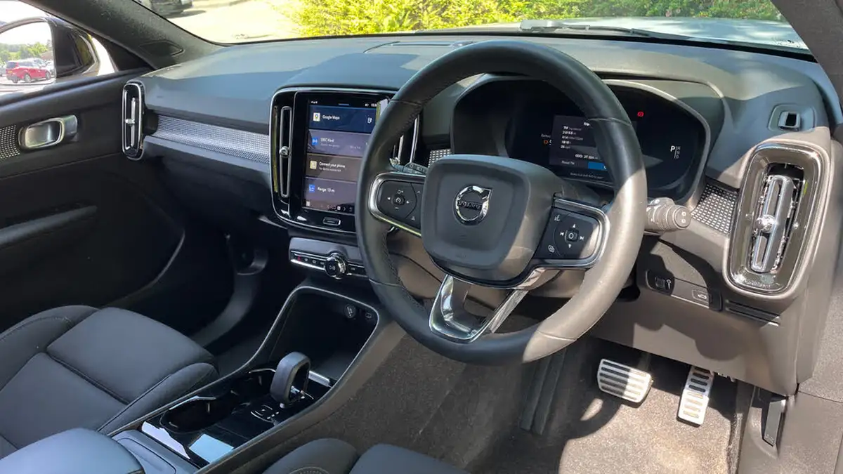 2022-volvo-xc40-e-twin-recharge-plus-big-8