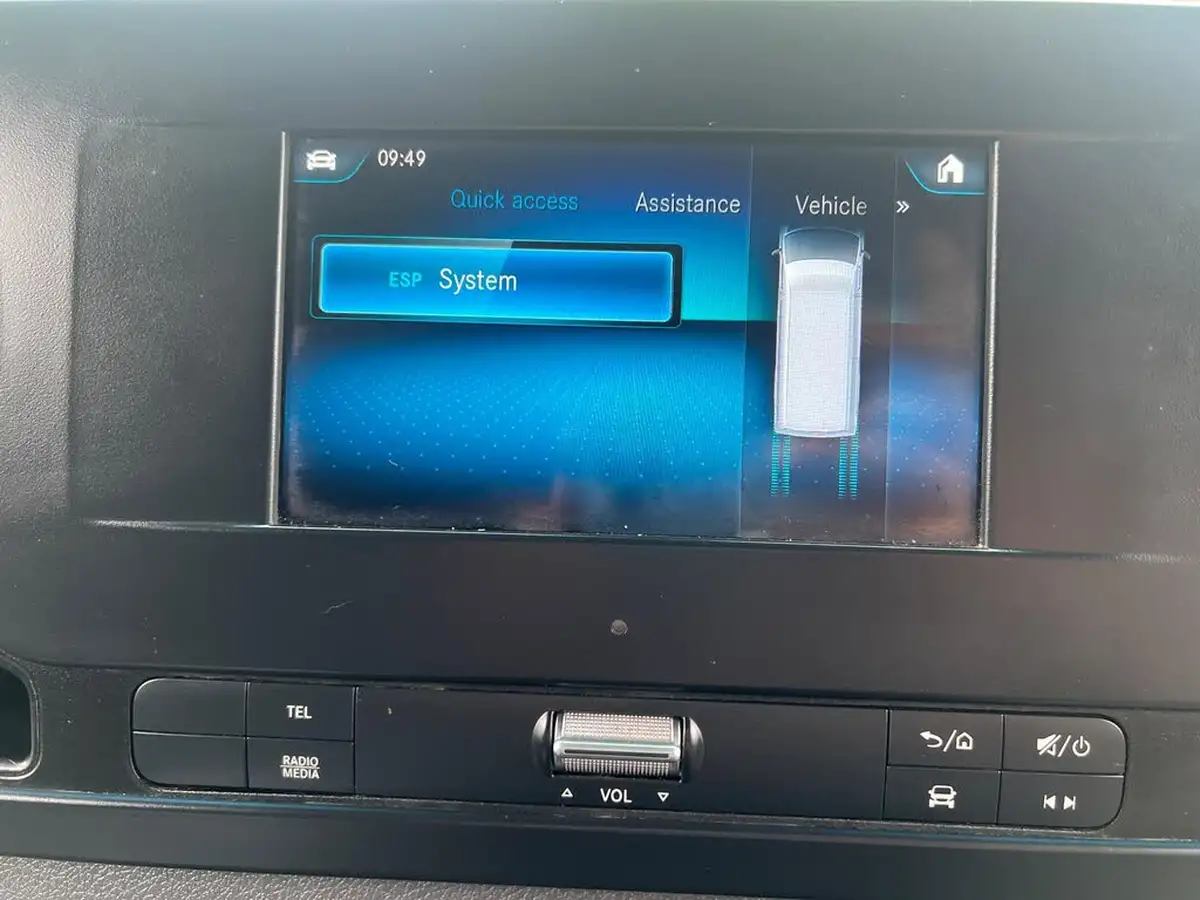 2019-mercedes-benz-sprinter-21cdi-314-l1h1-143pseu6c-panel-van-big-23