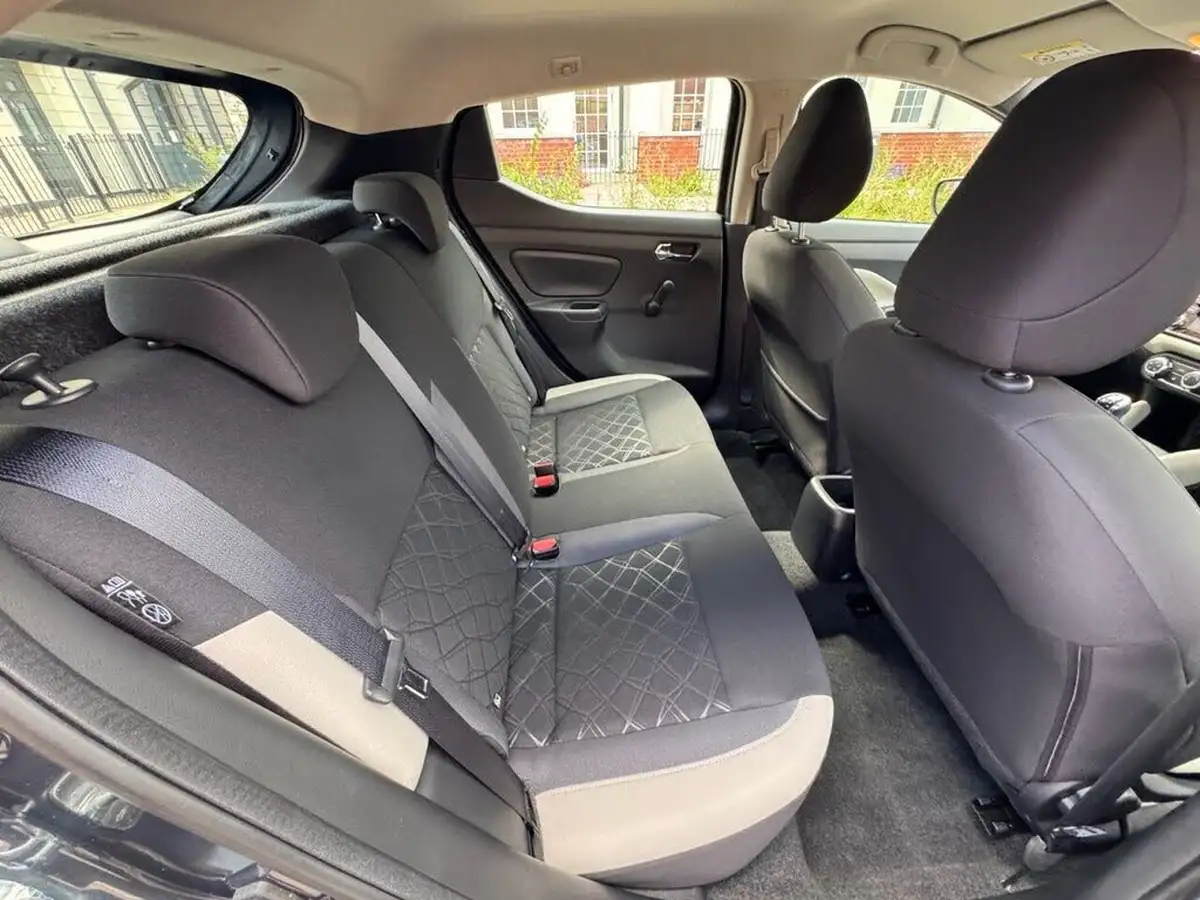 2020-nissan-micra-10-ig-t-acenta-100ps-vision-pack-big-5