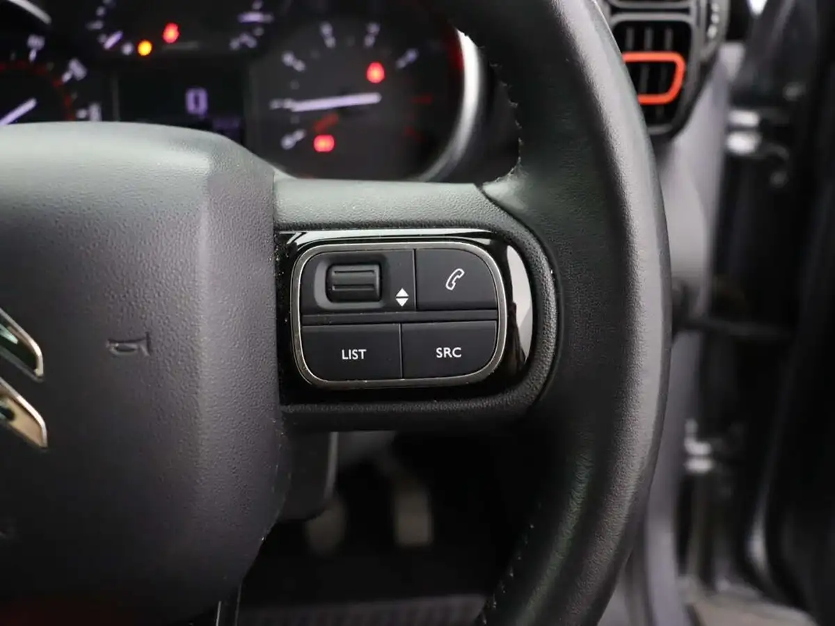 2020-citroen-c3-aircross-12-puretech-flair-110ps-ss-big-37