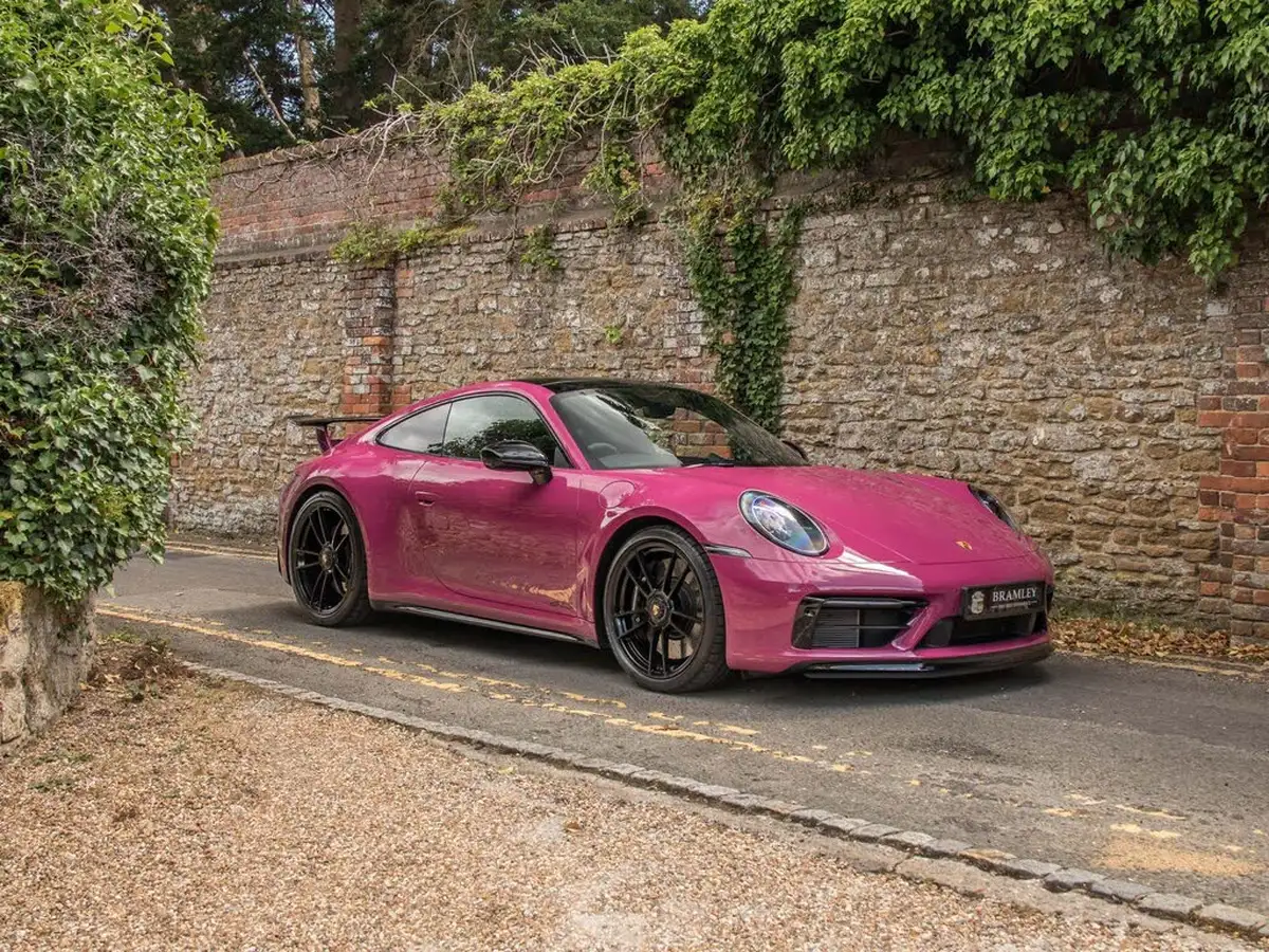 2023-porsche-911-30-carrera-gts-coupe-pdk-big-11