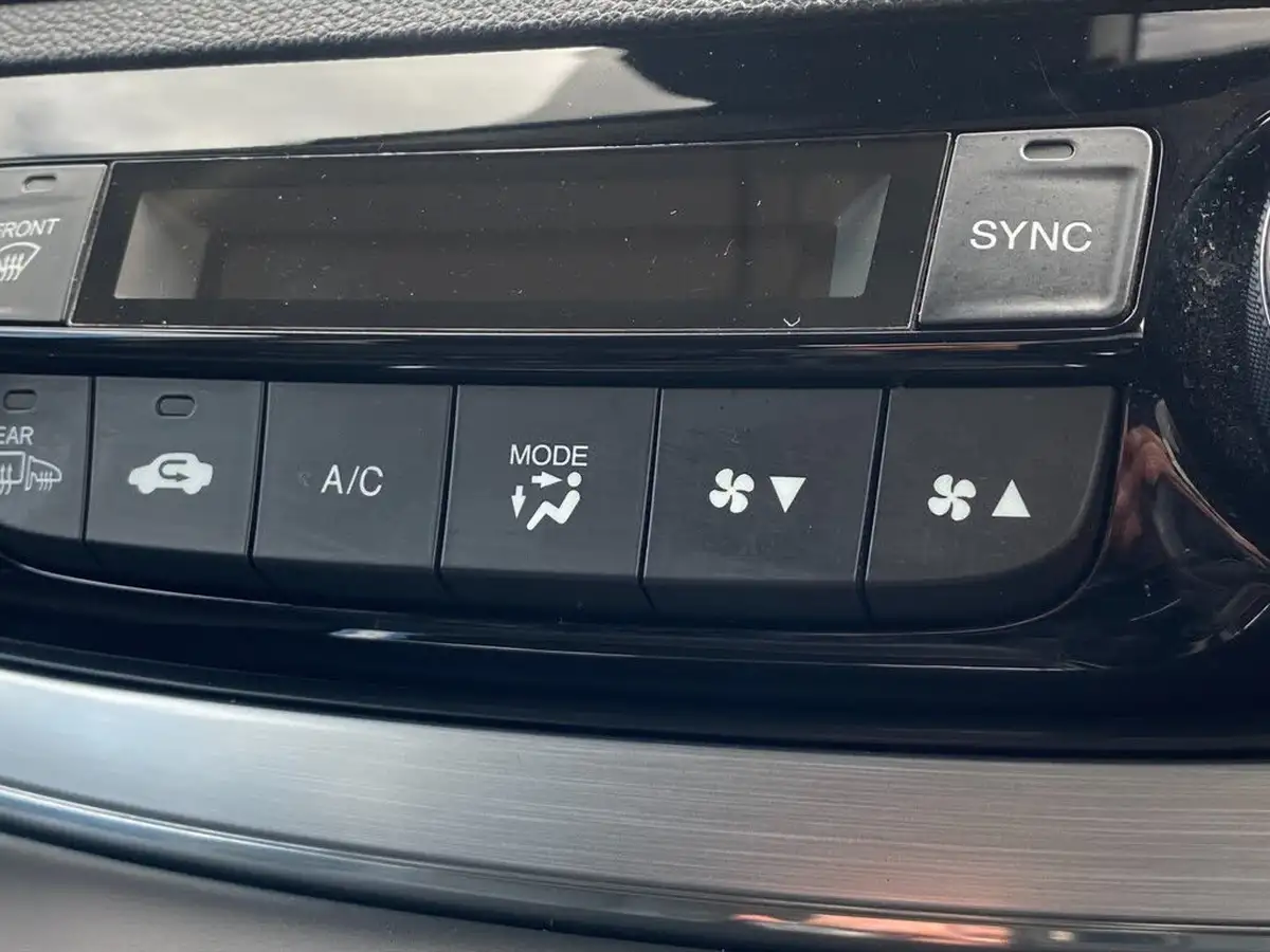2016-honda-cr-v-20-i-vtec-black-edition-ss-big-19