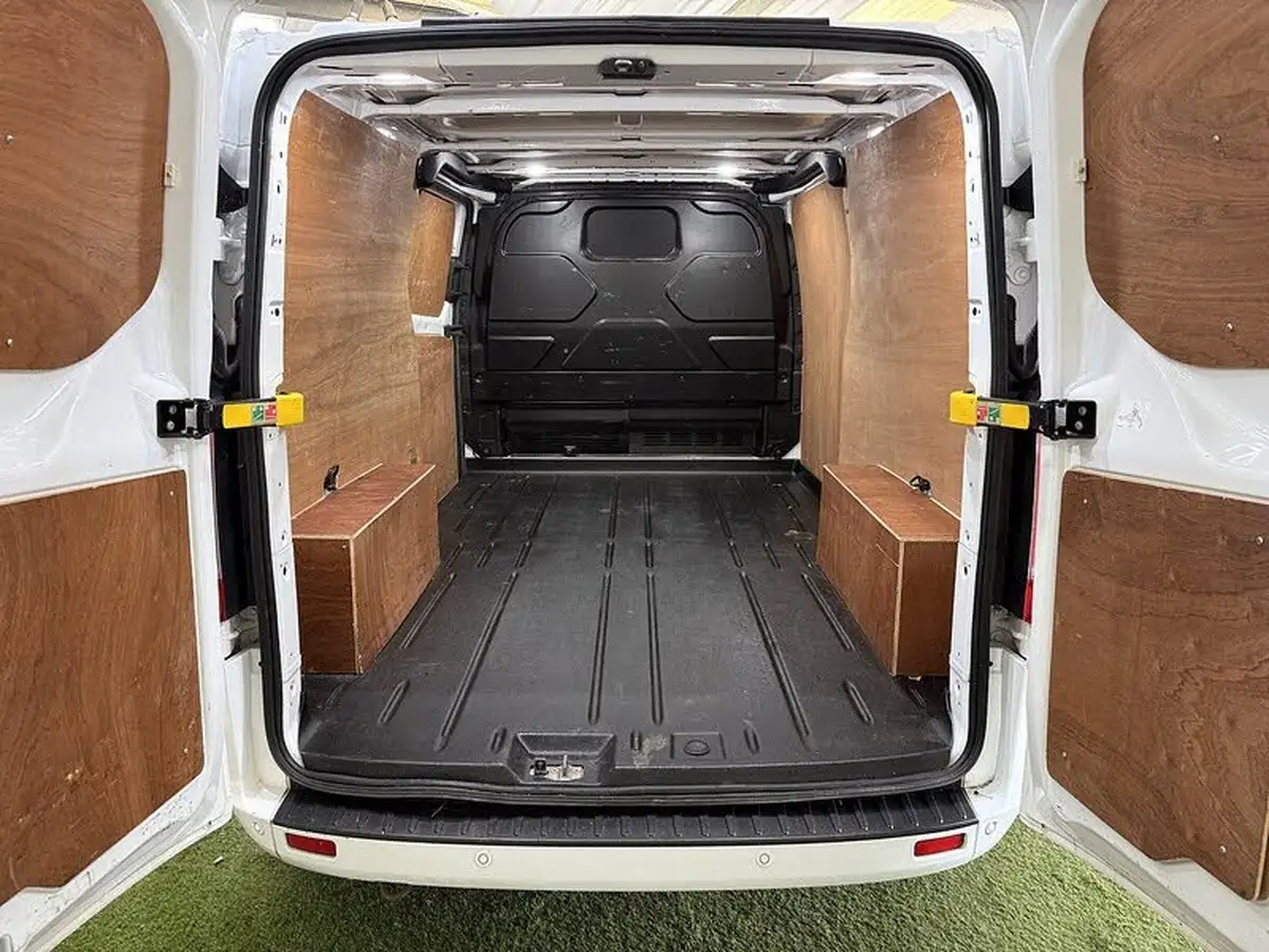 2020-ford-transit-custom-20tdci-300-l1h1-limited-130pseu6dt-panel-van-big-29
