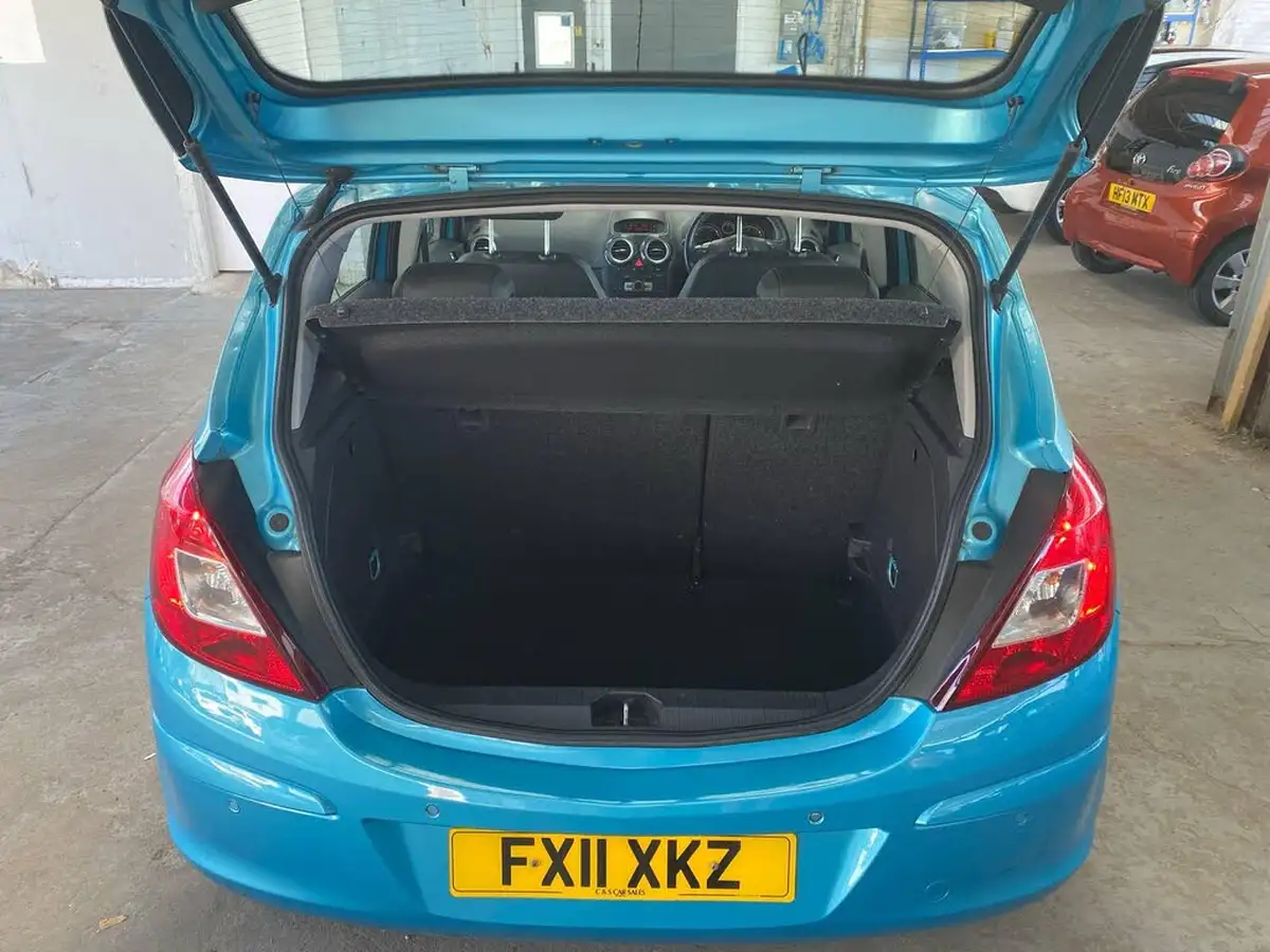 2011-vauxhall-corsa-14-exclusiv-100ps-5d-1364cc-auto-big-12