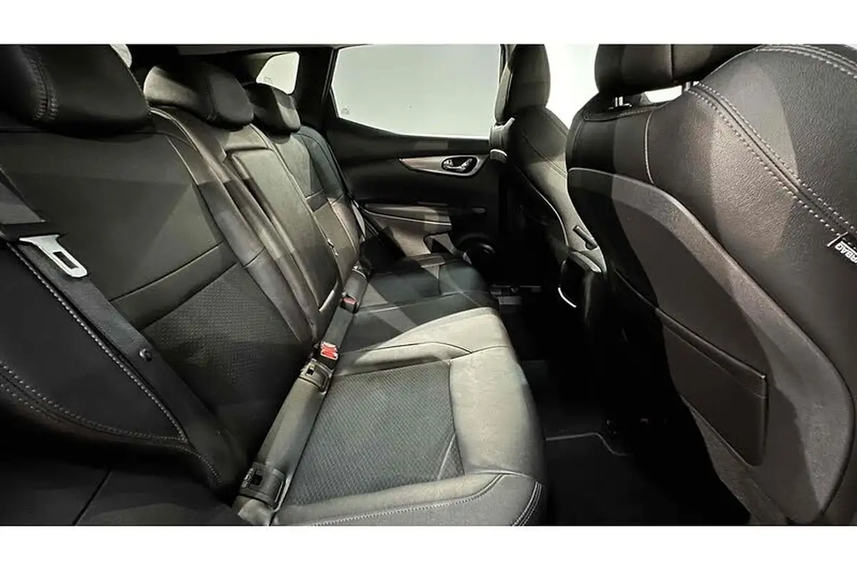 2018-nissan-qashqai-13-dig-t-tekna-160ps-big-23