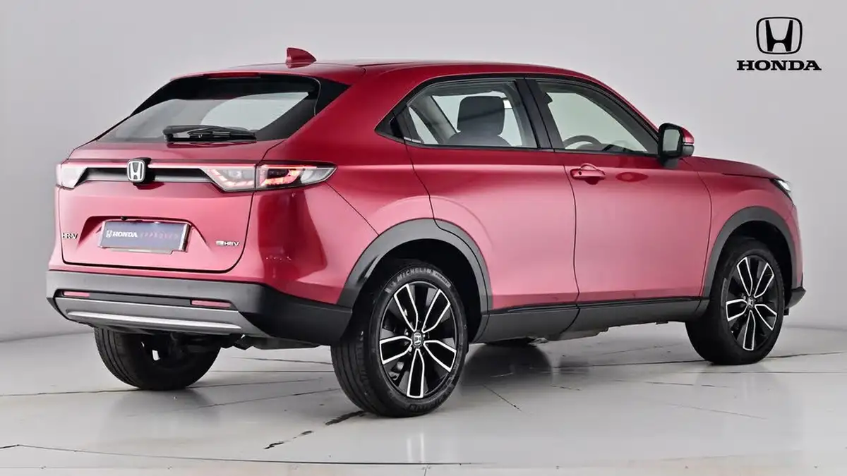 2022-honda-hr-v-15-i-mmd-elegance-big-6