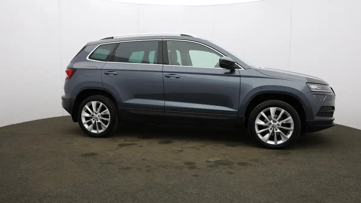 2019-skoda-karoq-15-tsi-se-l-dsg-big-53