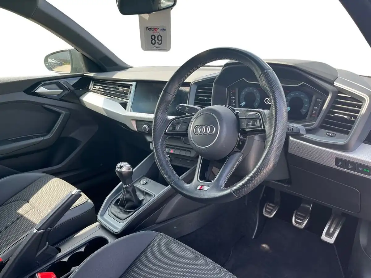 2021-audi-a1-10-25-tfsi-s-line-big-5